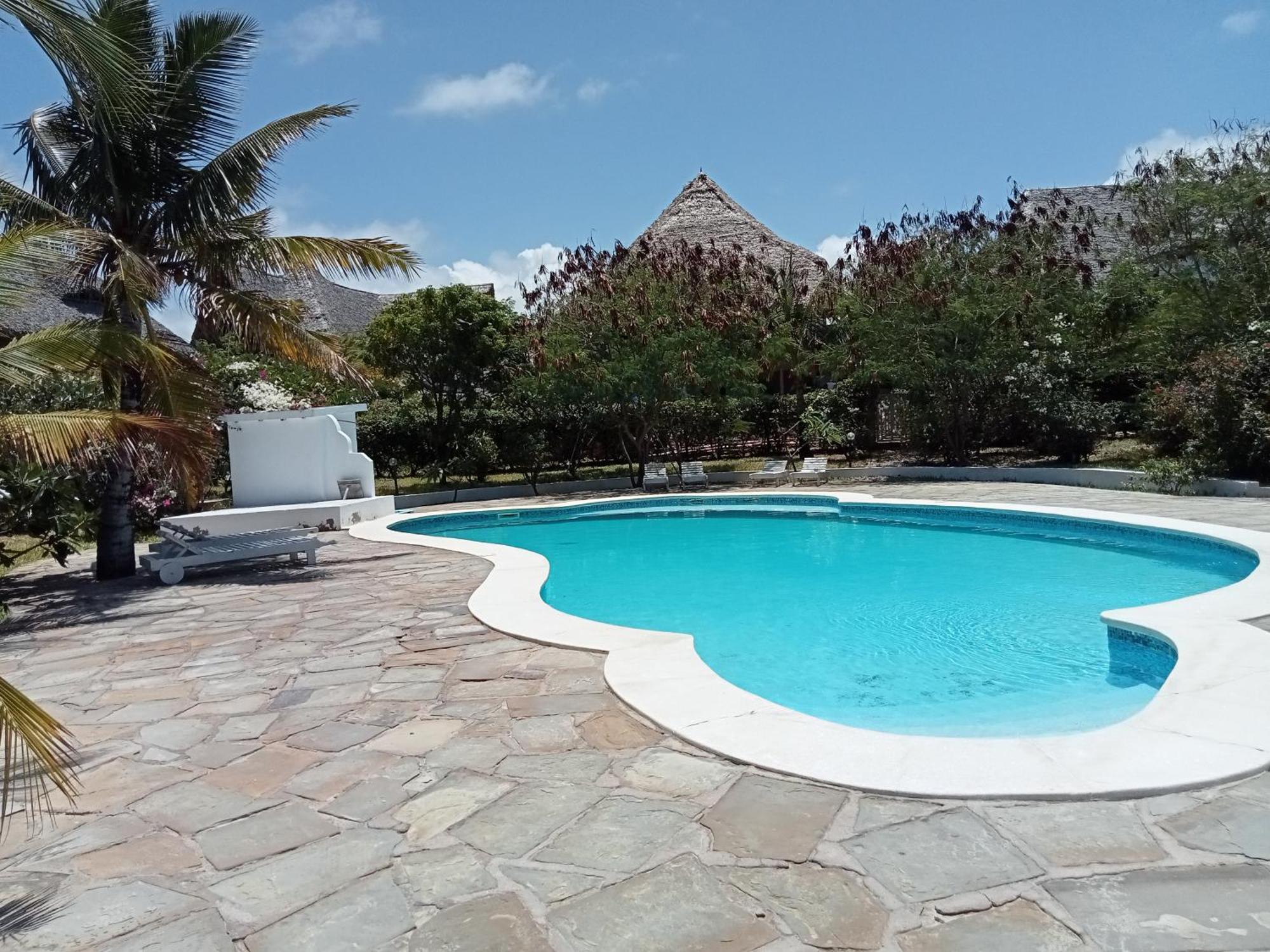 Bed and Breakfast Shira House Watamu Exterior foto